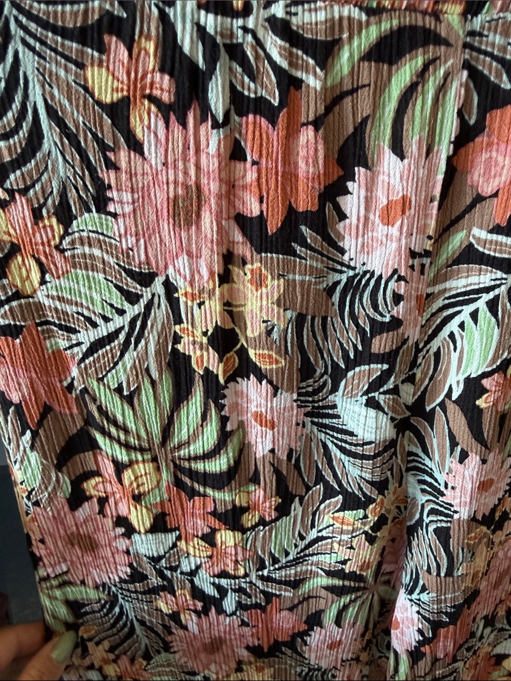 Suzy Shier Pink & Black Floral Wide-Leg Pants with Cropped Cami - Picture 4 of 5
